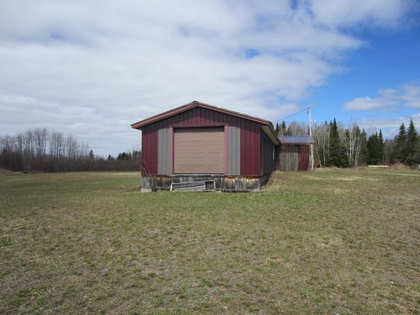 29 Sawmil Lane, Island Falls, ME 04747